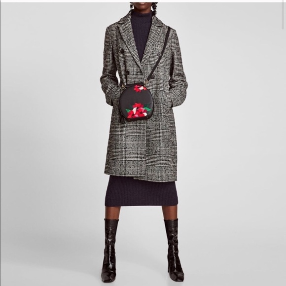 Zara embroidered oval city bag - Picture 4 of 7